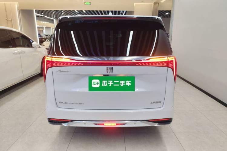 Used Buick Century 2023 2.0T Six-Seater Yinshi Edition
