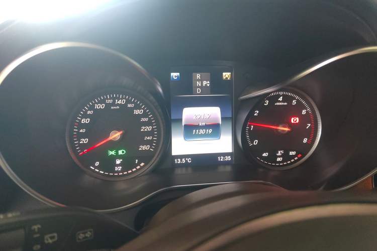 Used Mercedes-Benz GLC 2019 GLC 260 L 4MATIC Dynamic Model
