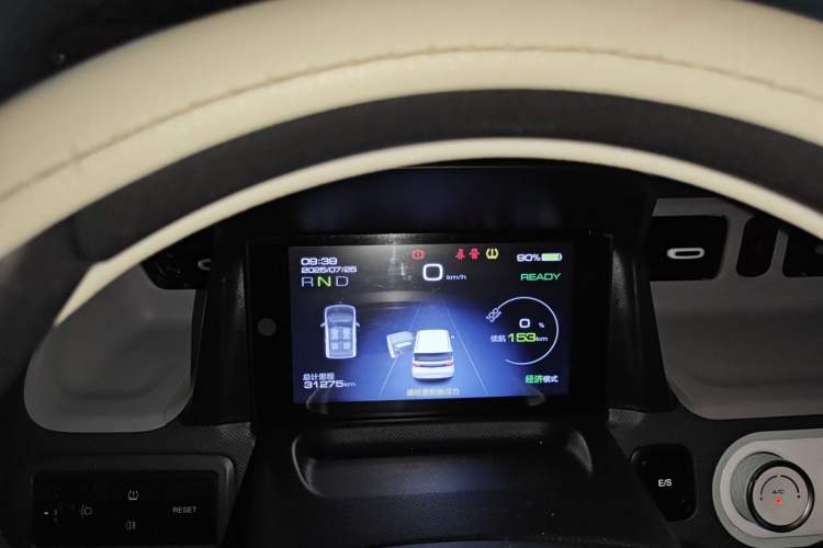 Used Wuling Hongguang MINIEV 2022 Macaron Premium Model – Lithium Iron Phosphate
