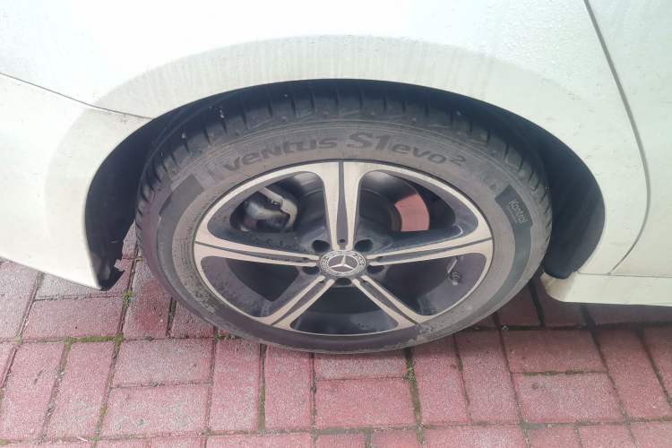 Used Mercedes-Benz A-Class 2022 Revised Version A 200 L Sport Sedan Fashionable Style