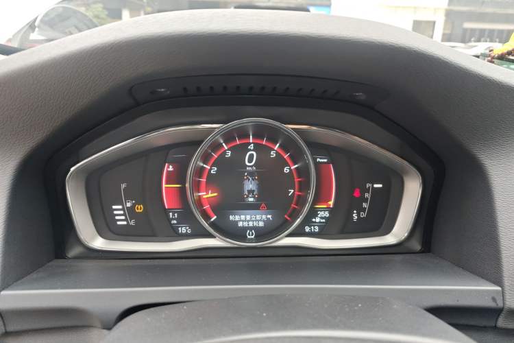 Used Volvo V60 2014 T5 Zhiya Edition