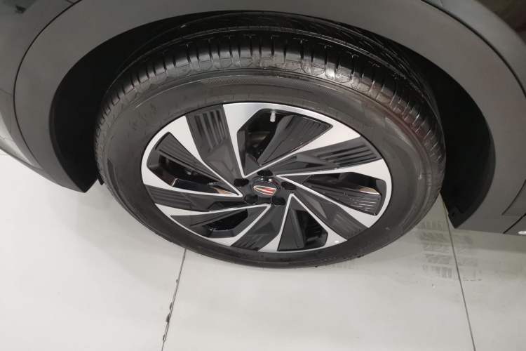 Used Hongqi HS7 PHEV 2024 2.0T PHEV Four-Wheel Drive Flagship Edition 6 Seats
