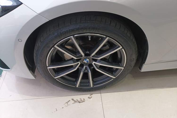 Used BMW 3 Series 2024 325Li M Sport Package
