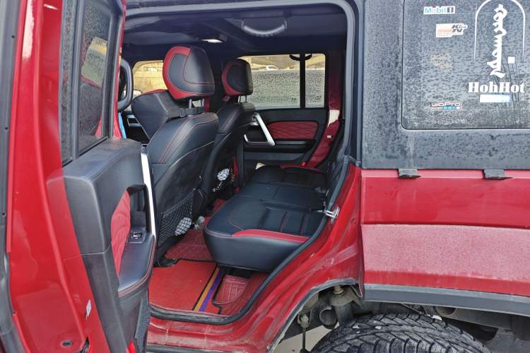 Used  BJ40 2019 PLUS 2.3T Automatic Four-Wheel Drive Premium Edition China VI
