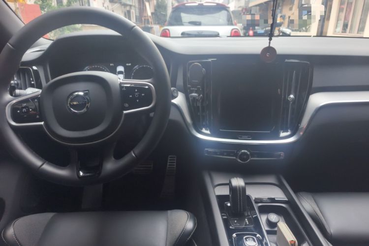 Used Volvo V60 2021 B5 Zhiyuan Sport Edition