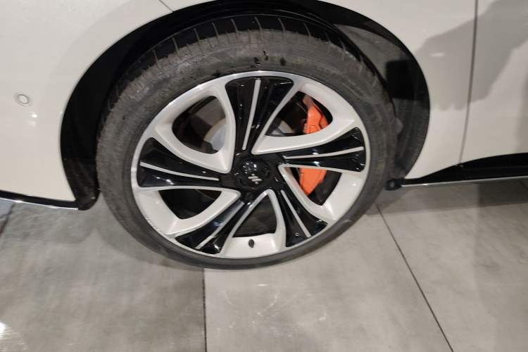 Used  L7 2022 Pro Model