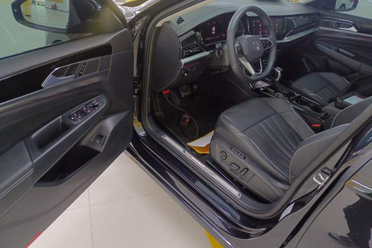 TDK.VehicleDetails.img