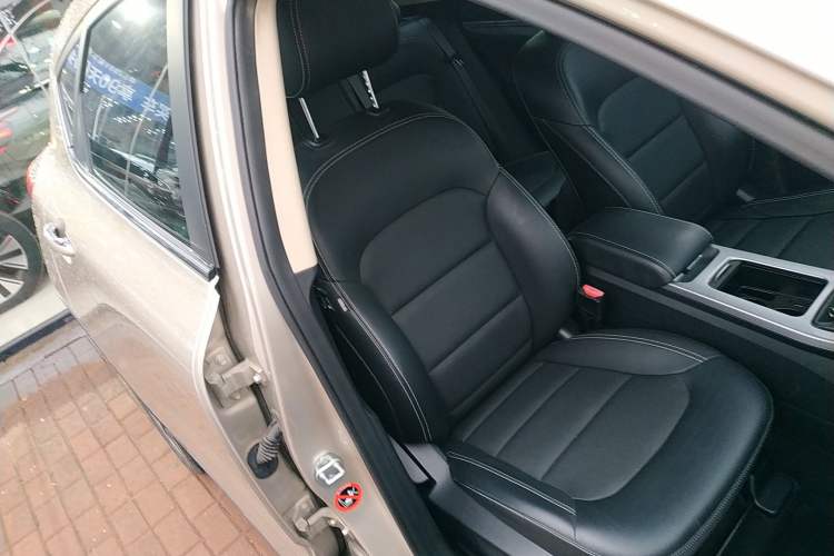 Used Geely Auto Emgrand GS 2019 1.4T Manual Ya
