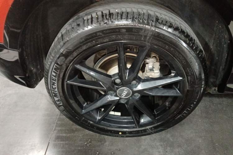 Used Audi Q2L 2021 35 TFSI Progressive Dynamic Edition
