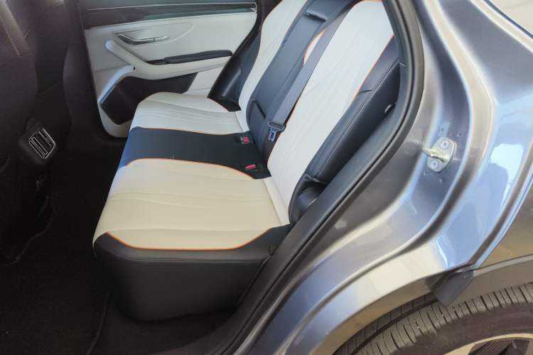 Used BYD Song PLUS New Energy 2021 EV Deluxe Model