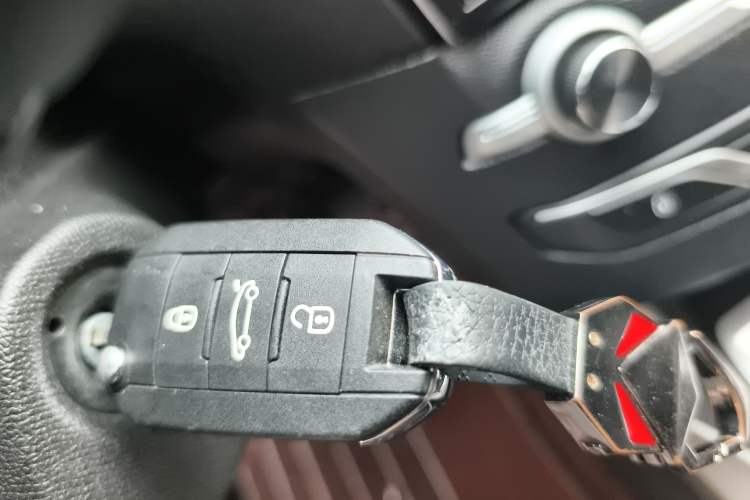 Used Peugeot 408 2019 230THP Automatic Luxury Edition China VI Standard
