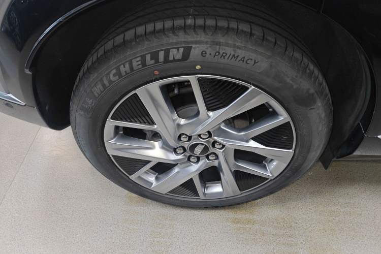 Used Cadillac OPTIQ 2024 Standard Range Version
