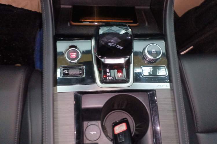 Used Jaguar XFL 2021 XFL 2.0T P200 Two-Wheel-Drive Elite Luxury Edition