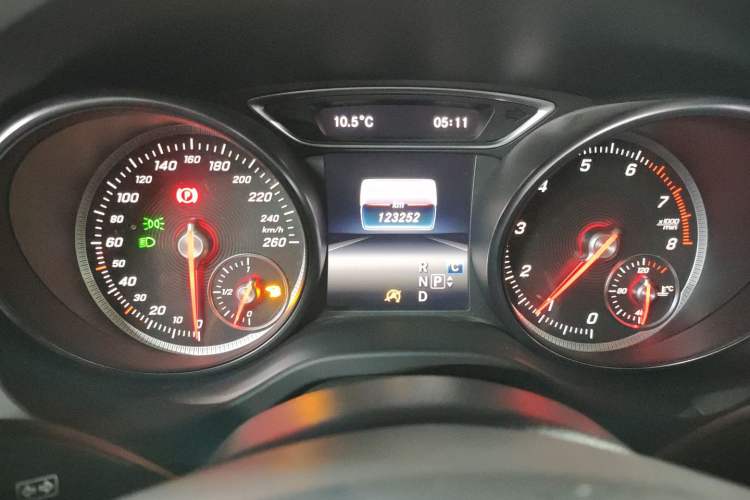 Used Mercedes-Benz GLA 2017 GLA 200 Fashion Model