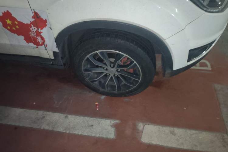 Used FAW Senya R7 2016 1.6L manual luxury version
