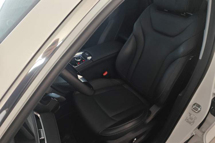 Used Chery Tiggo 8 PRO 2025 290T Two-Wheel-Drive Luxury Edition
