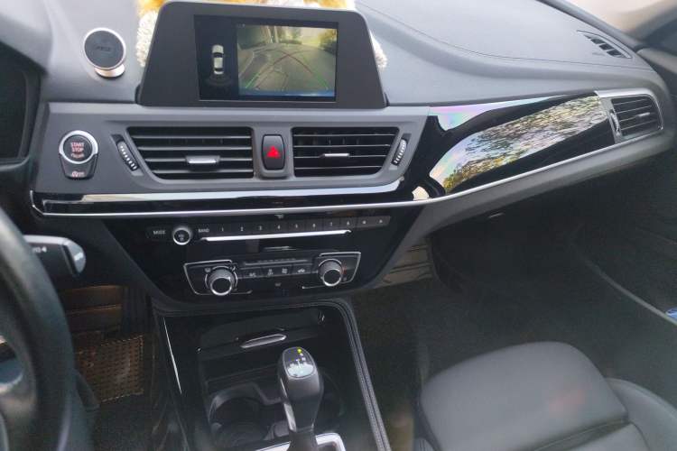 Used BMW 1 Series 2018 Facelifted 118i Sport Edition
