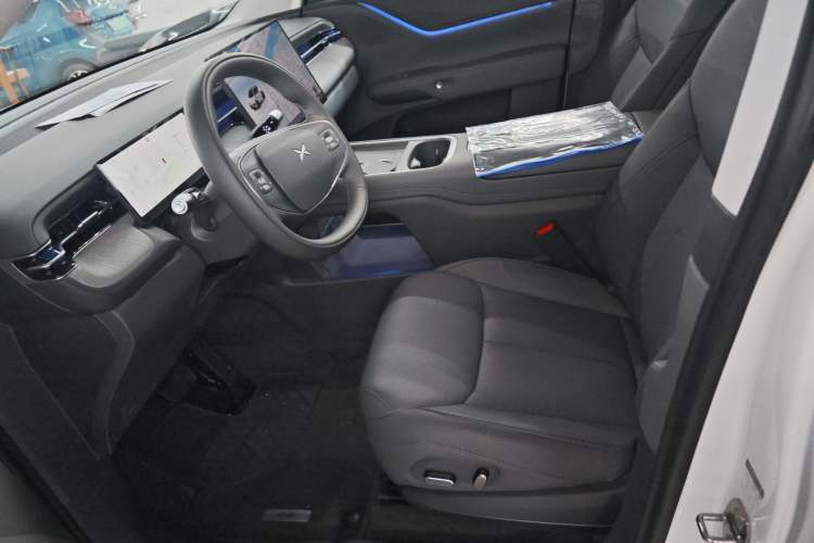 Used XPeng G6 2025 625 Long-Range Max Tech Edition
