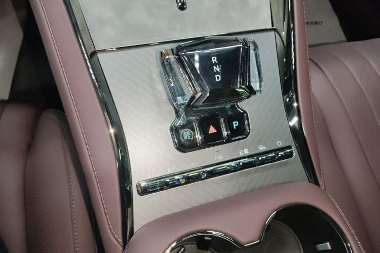 Used Denza Z9GT 2024 1100 Four-Wheel Drive Max Edition