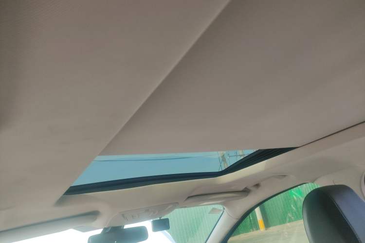 Used Ford Kuga 2018 EcoBoost 180 Two-Wheel-Drive Platinum Edition
