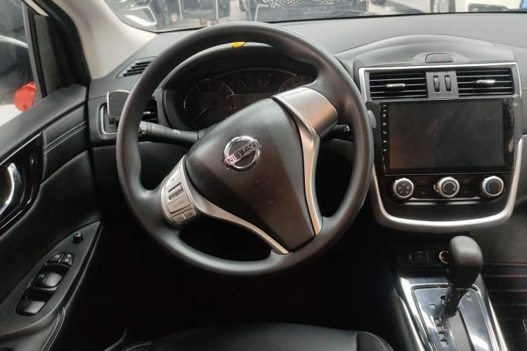 Used Nissan Tiida 2024 1.6L CVT Cool Dynamic Edition
