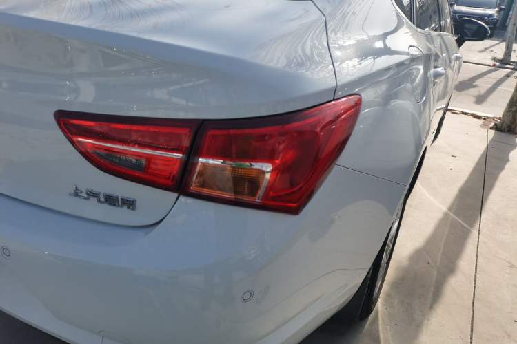 Used Buick Verano 2017 Sedan 20T Dual-Clutch Elite Model
