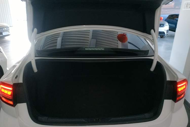 Used Volkswagen Lamando 2019 230TSI DSG Fashion Edition China V Standard