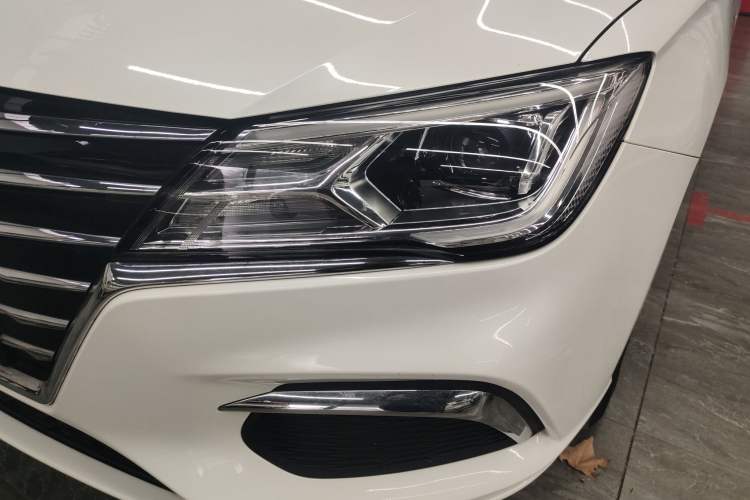 Used Roewe Ei5 2019 Smart Connect Supreme Edition
