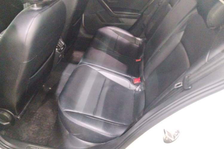 Used Volkswagen Lamando 2019 230TSI DSG Fashion Edition China VI
