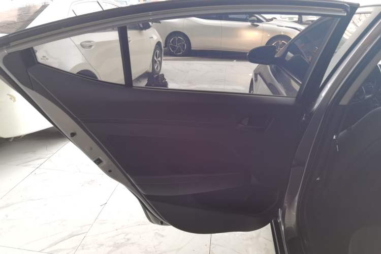 Used Hyundai Elantra 2018 1.4T Dual-Clutch Xuan Dong · Dynamic Edition