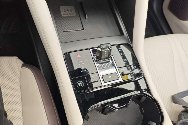 Used BYD Song PLUS New Energy 2025 EV Intelligent Driving Version 520km Premium Model
