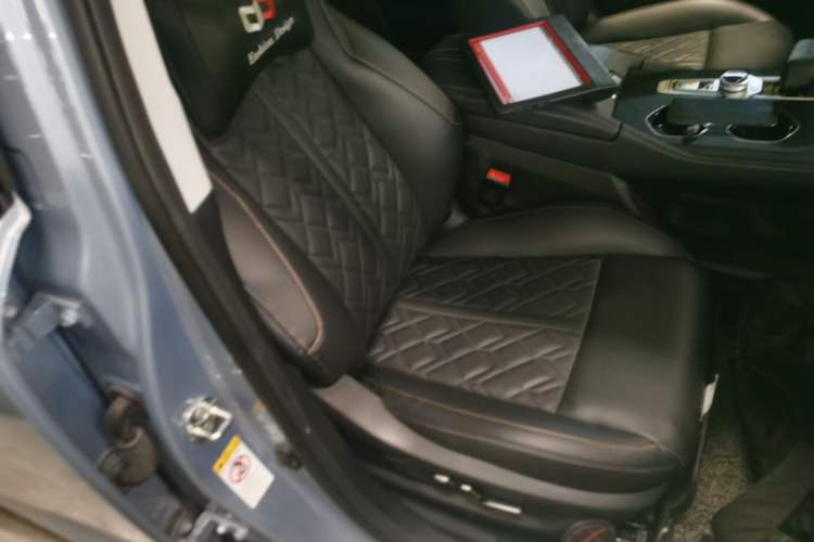 Used Changan UNI-K 2021 2.0T Prestige Edition
