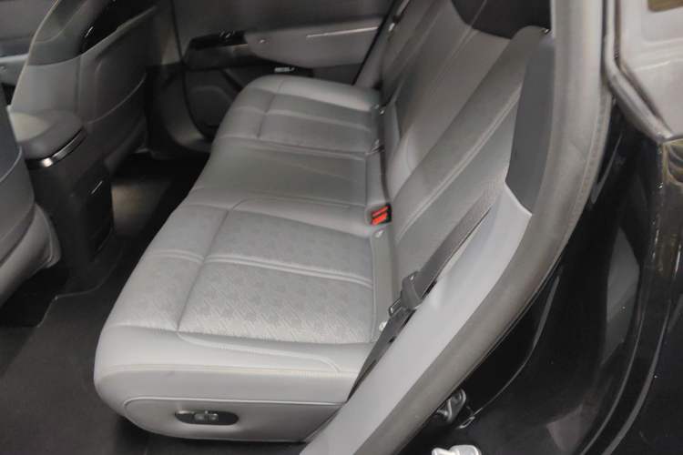 Used Zeekr 7X 2025 75 kWh Rear-Wheel Drive Intelligent Driving Version
