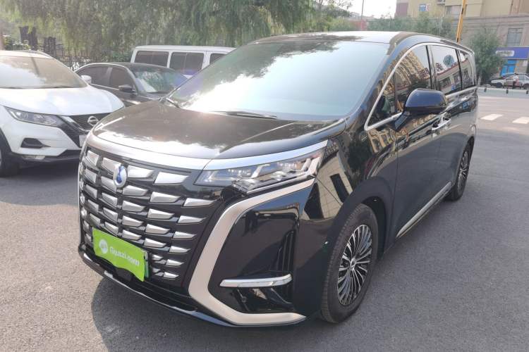 Used Denza D9 2024 DM-i 1050 Luxury Model