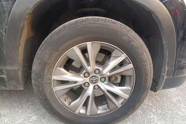 Used Toyota Highlander 2017 2.0T Four-Wheel Drive Elite Edition 7-Seater
