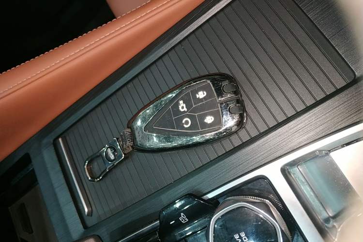 Used Changan CS75 PLUS 2025 Model, 3rd Generation Champion Edition 1.5T Jinghang Version