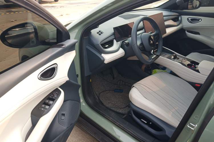 Used BYD Seal 06GT 2025 505 Wave Plus Edition
