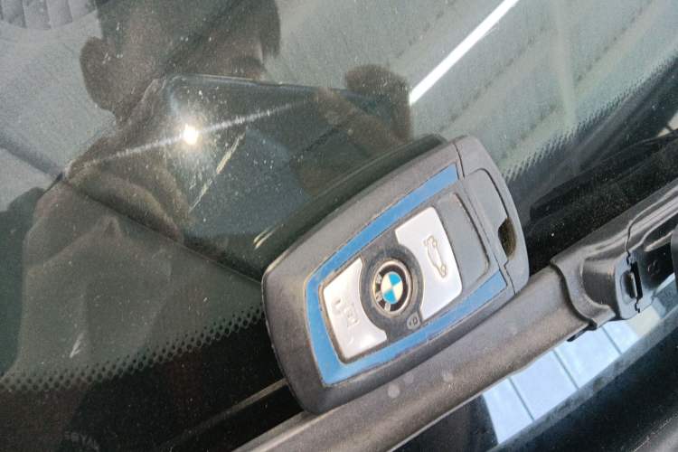 Used BMW 2 Series 2015 220i Convertible Coupe M Sport Edition
