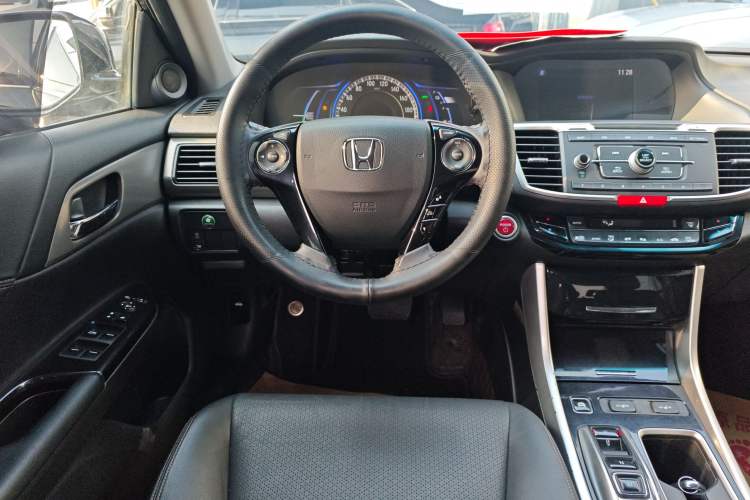 Used Honda Accord 2016 Hybrid 2.0L Sharp Edition
