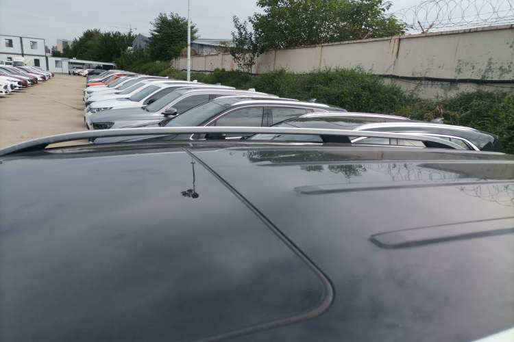 Used Mercedes-Benz M-Class 2015 ML 320 4MATIC
