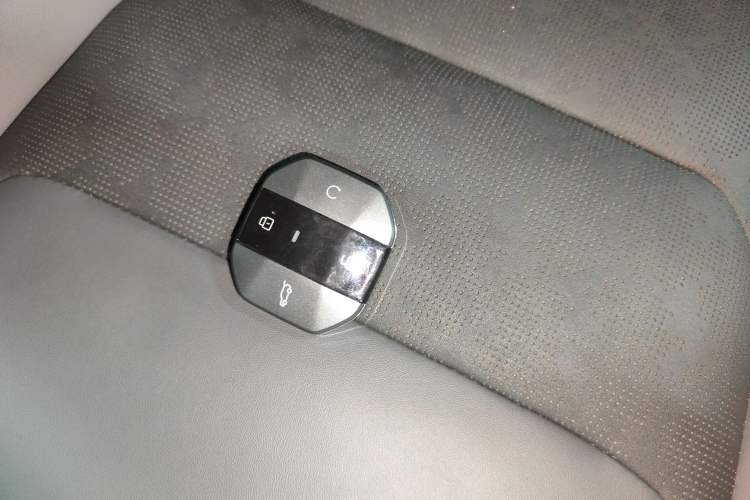 Used JETOUR Shanhai Shanhai T2 2025 C-DM 206KM All-Wheel-Drive Wilderness Edition
