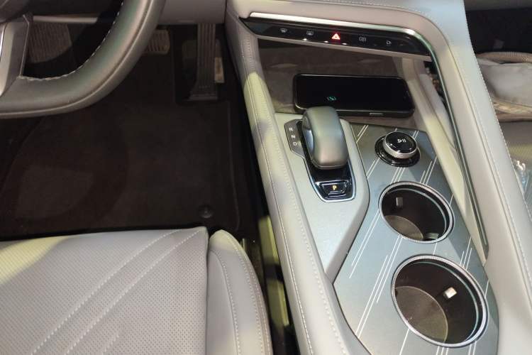 Used Zeekr 001 2025 WE Edition 100 kWh Rear-Wheel Drive
