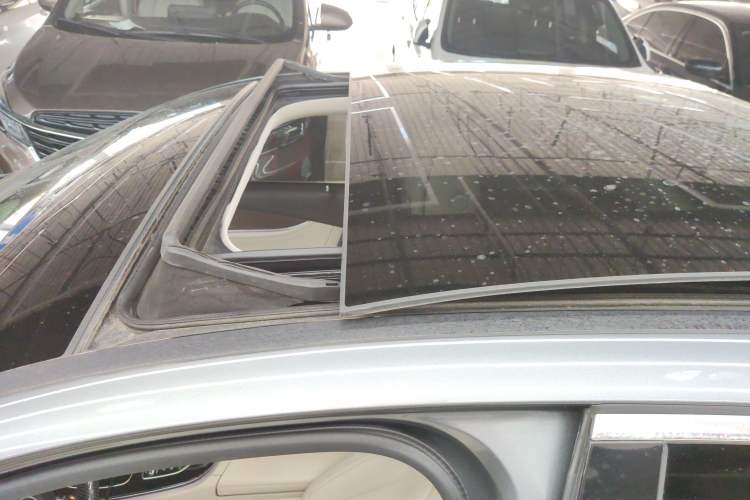 Used Mercedes-Benz E-Class 2017 E 300 L Luxury Model