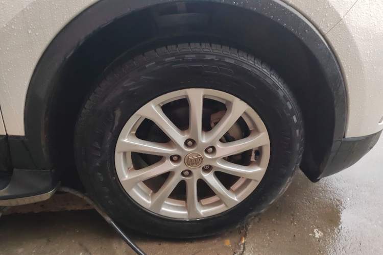 Used Buick Envision 2016 20T Two-Wheel-Drive Elite Model
