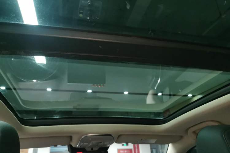 Used BYD Tang New Energy 2018 DM 2.0T All-Wheel Drive Smart Connectivity Luxury Model 7 Seats China V Emission Standard
