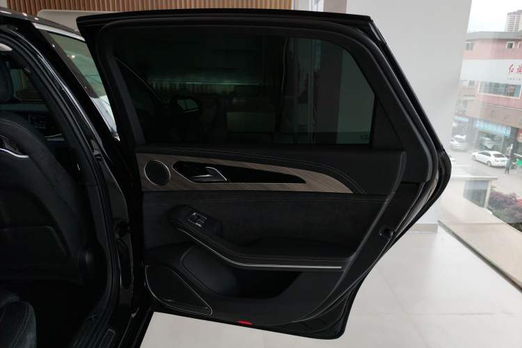 Used Hongqi H9 2020 2.0T Smart Connect Flagship Edition

