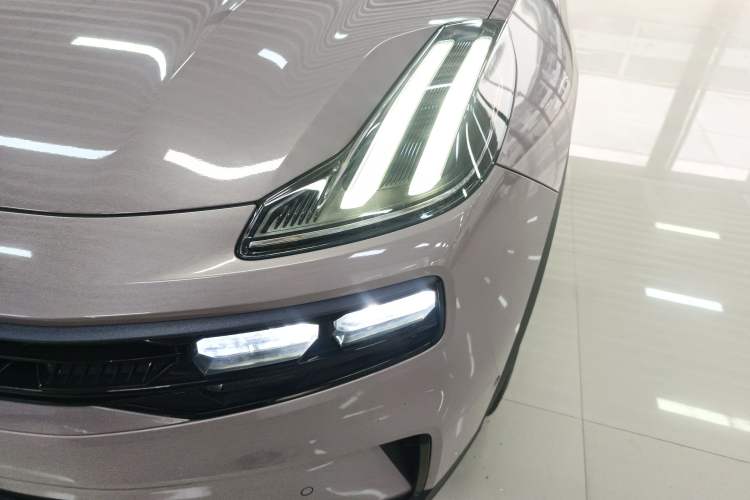 Used Lynk & Co 06 2021 1.5T Shero Pink Special Edition