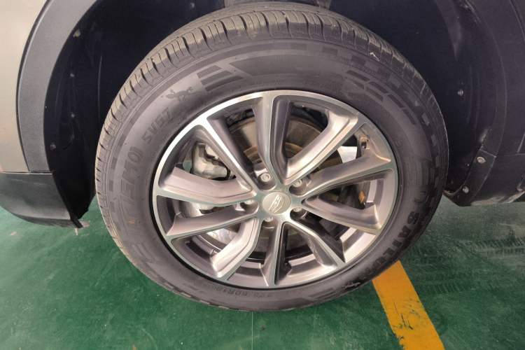 Used Geely Auto Emgrand X7 Sport 2018 1.8TD Automatic Two-Wheel Drive Smart Connect 4G Internet Edition