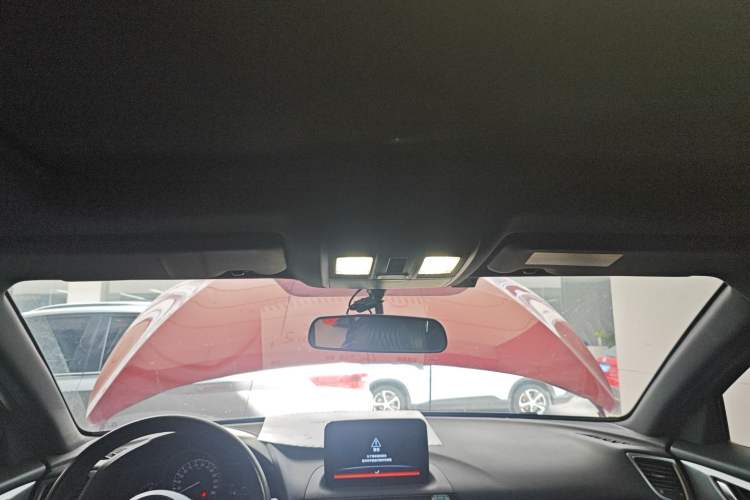 Used Mazda CX-4 2018 2.0L Automatic Two-Wheel Drive Blue Sky Dynamic Version China VI Standard
