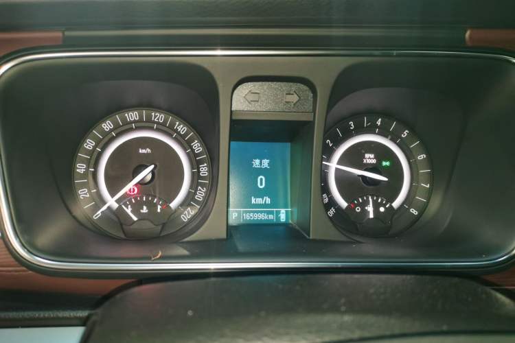 Used Buick GL8 2018 28T Luxury Model China VI Standard